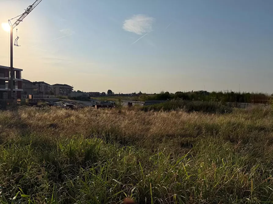 Immagine 5 di Terreno residenziale in vendita  in Via Genova a Orbassano