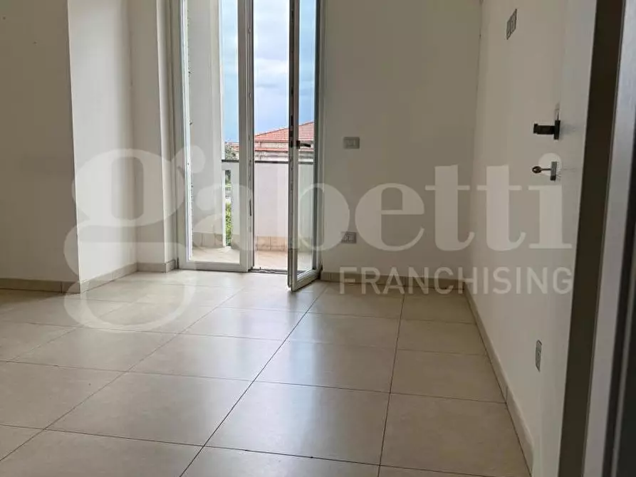 Immagine 16 di Appartamento in vendita  in Via Nazionale Appia a Curti