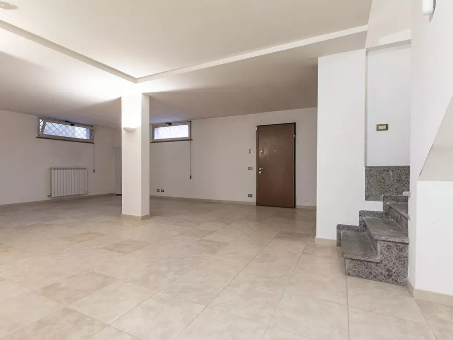 Immagine 24 di Casa quadrifamiliare in vendita  in Via Ermanno Wolf Ferrari, 169 a Roma