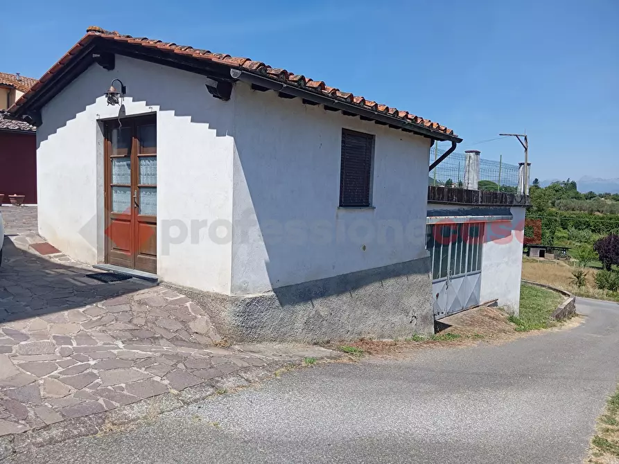 Immagine 24 di Appartamento in vendita  in Via del poggetto, 1 a Capannori
