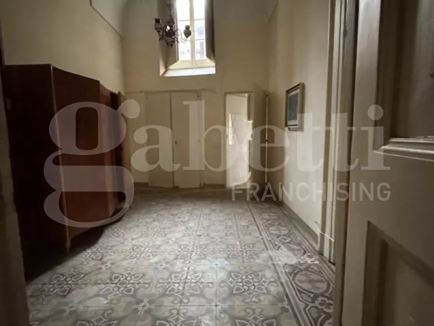 Immagine 17 di Appartamento in vendita  in Via Corte dei Guarini, 11 a Lecce