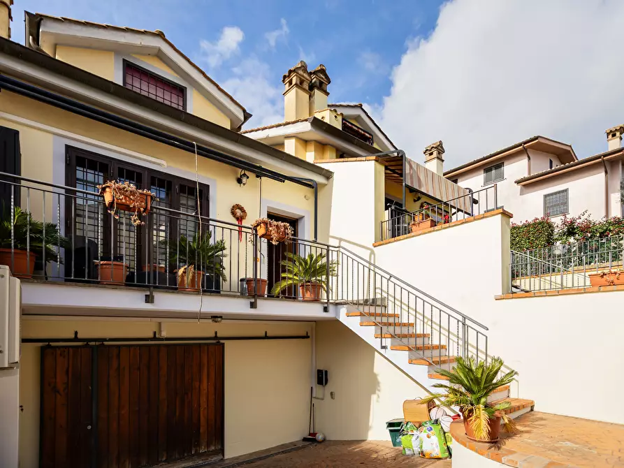 Immagine 10 di Villetta a schiera in vendita  in Via dei costaroni, SNC a Riano