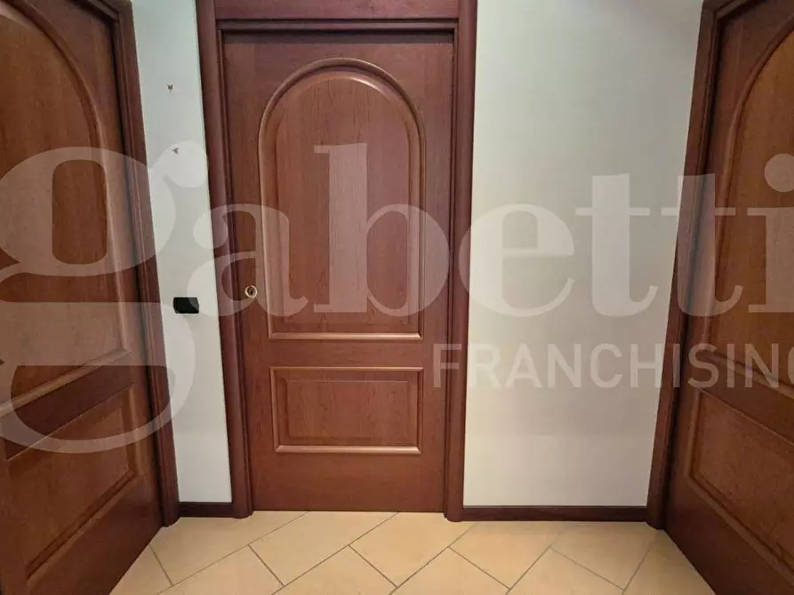 Immagine 10 di Appartamento in vendita  in Via Vittorio Veneto, 339 a Torre Annunziata