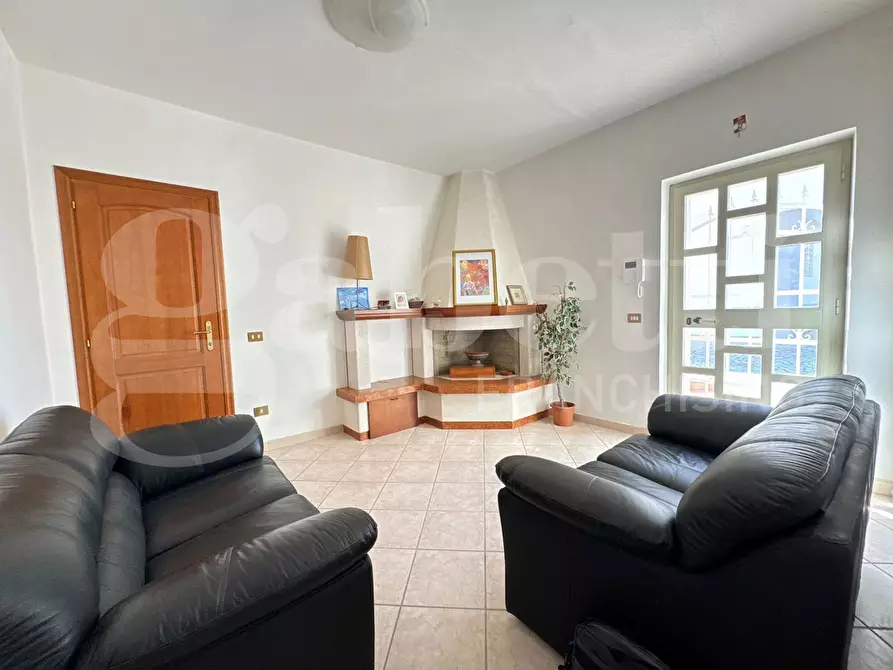 Immagine 5 di Villa in vendita  in Via dei cavalli marini, 108 a Ardea