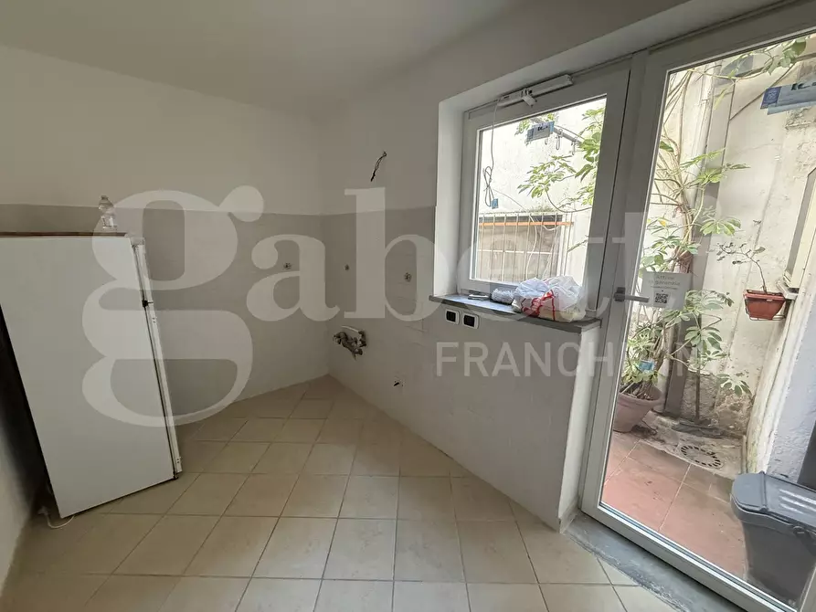 Immagine 6 di Appartamento in affitto  in Via VICOLETTO SAN FRANCESCO DI PAOLA, 11 a Catanzaro