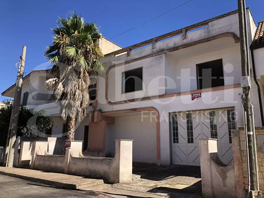 Immagine 2 di Casa indipendente in vendita  in Via Lombardo Radice a Melissano