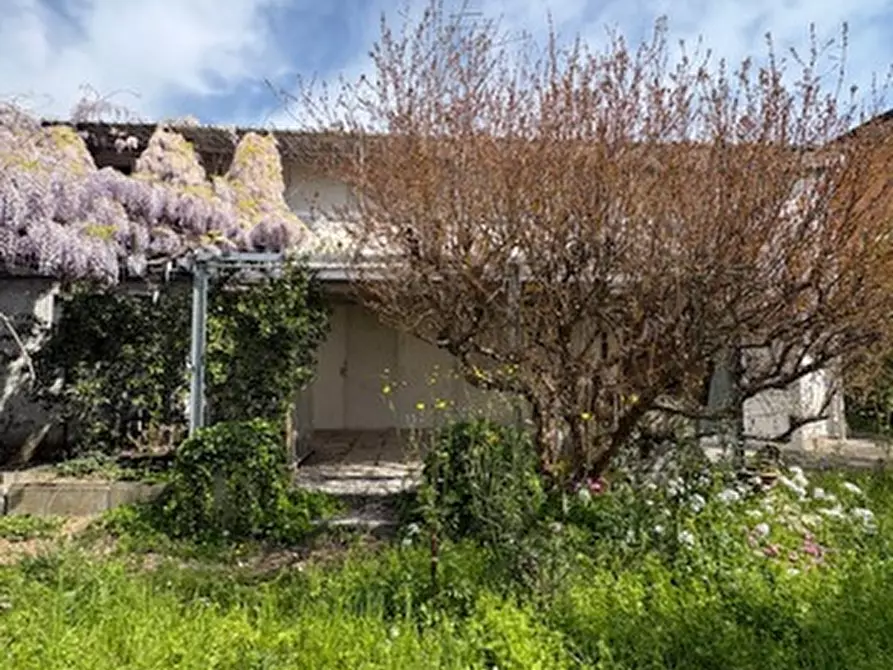 Immagine 1 di Villa in vendita  in Via Ottaviani, 41 a Forli'