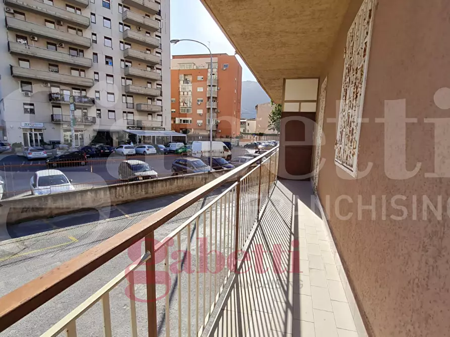 Immagine 18 di Appartamento in vendita  in Via Orsa Minore a Palermo
