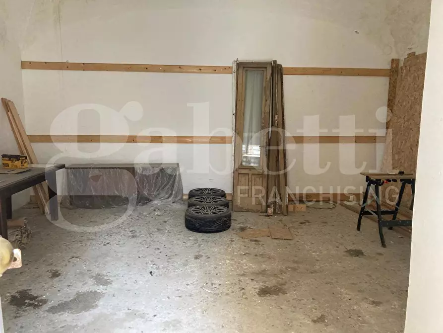 Immagine 8 di Casa indipendente in vendita  in Via Volturno, 119/121 a Torremaggiore