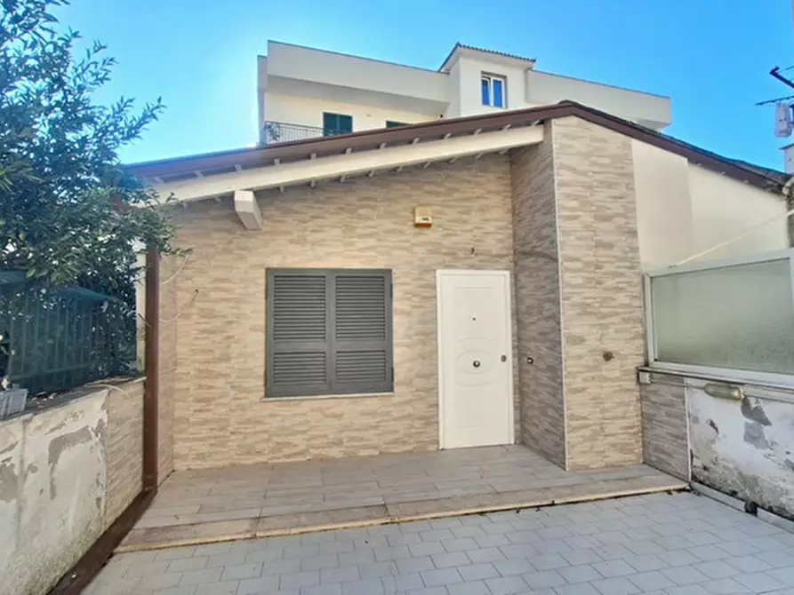 Immagine 5 di Appartamento in vendita  in Via San Rocco di Marano a Marano Di Napoli