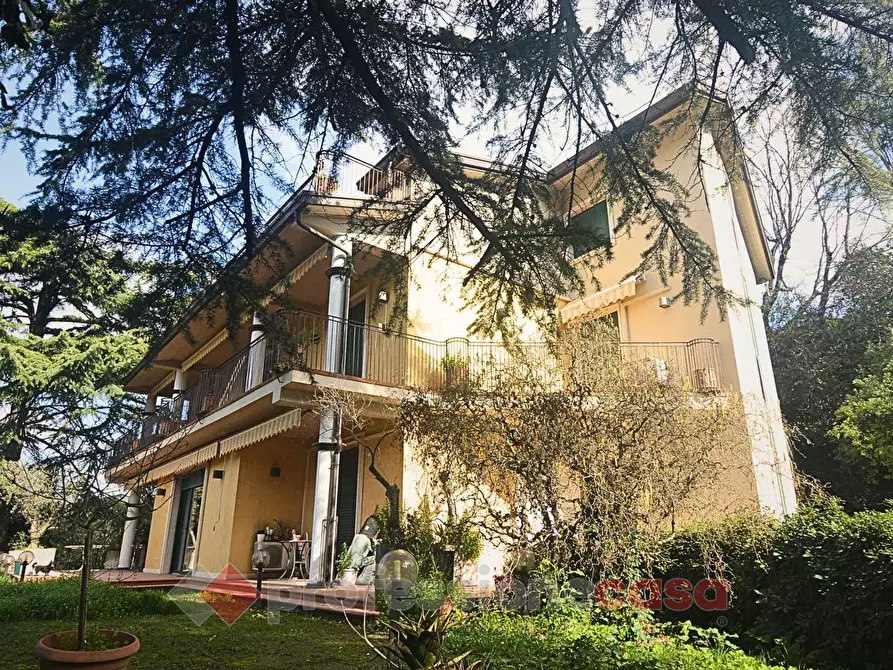 Immagine 3 di Villa in vendita  in Via Raniero Gigliarelli a Perugia