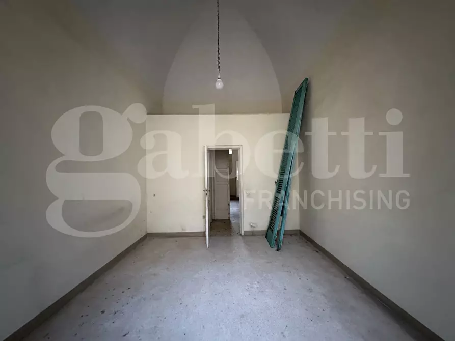 Immagine 13 di Appartamento in vendita  in Via Corte dei Guarini, 11 a Lecce
