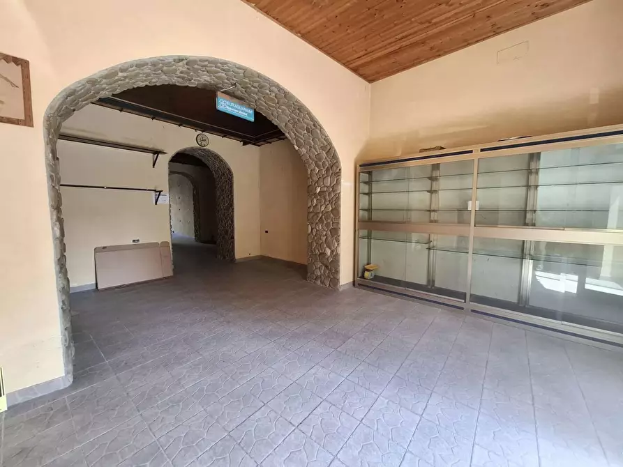 Immagine 7 di Negozio in vendita  in Via Firenze, 13 a Sora