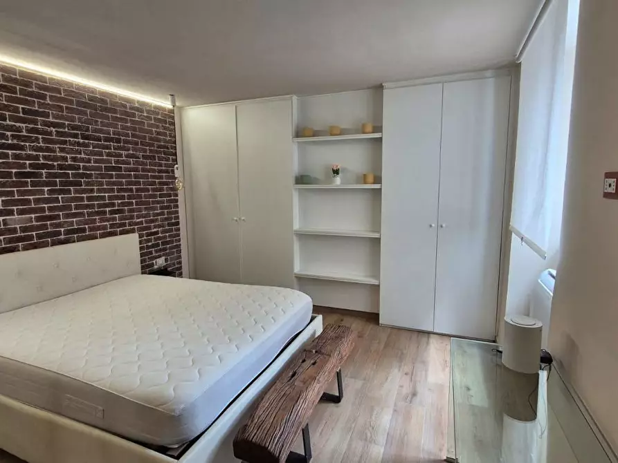 Immagine 20 di Appartamento in vendita  in Corso Umberto I, 178 a Torre Annunziata