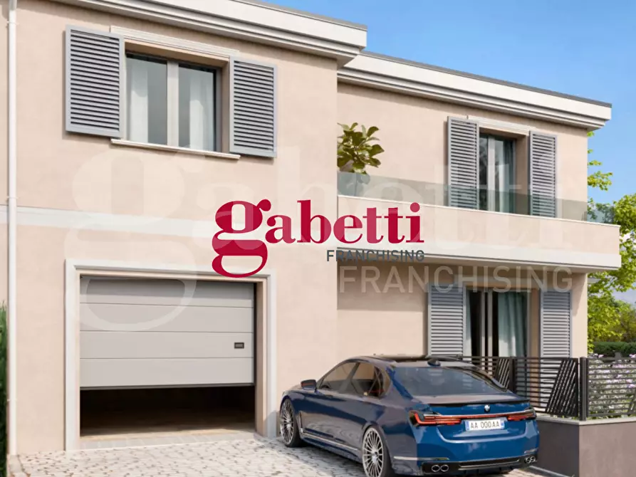 Immagine 5 di Villa in vendita  in Via Tenuta Amalia a Verucchio