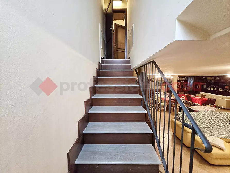 Immagine 35 di Villa in vendita  in Via Pistignano, 63 a Rieti