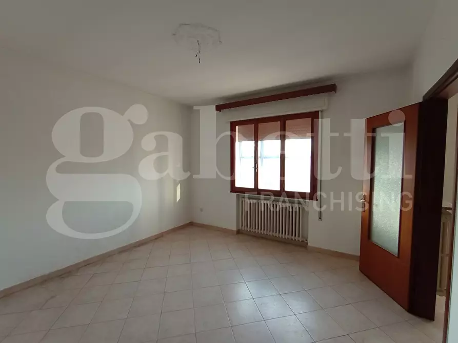 Immagine 4 di Casa indipendente in vendita  in Via CAVARZERE   Via dei Martiri, 59 a Cavarzere