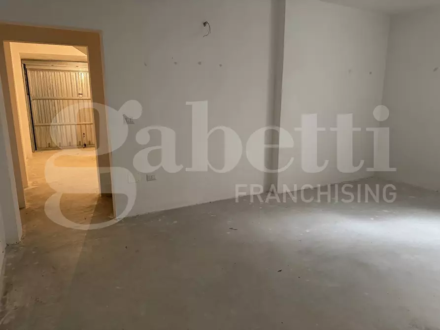 Immagine 23 di Appartamento in vendita  in Via Vittorio Veneto, 15 a Giurdignano