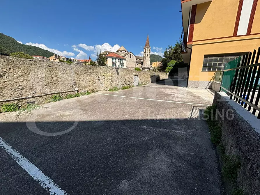 casa indipendente in vendita a Finale Ligure