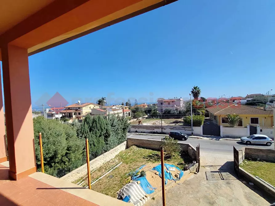 Immagine 3 di Villa in vendita  in Via agrigento, 14 a Siracusa