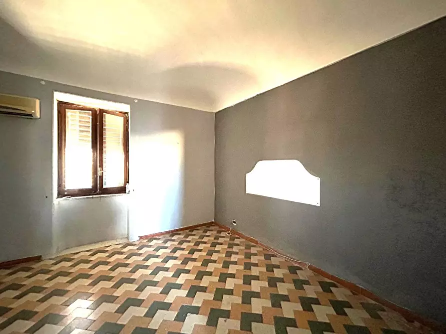 Immagine 4 di Appartamento in vendita  in Via Mirabella, 23 a Siracusa