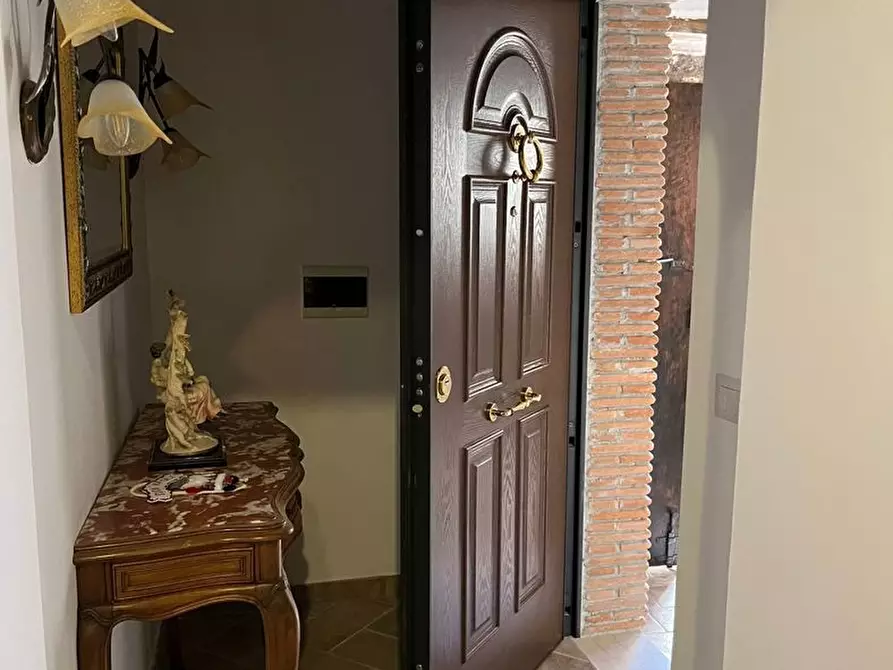 Immagine 10 di Appartamento in vendita  in Piazza Indipendenza, 8 a Sezze