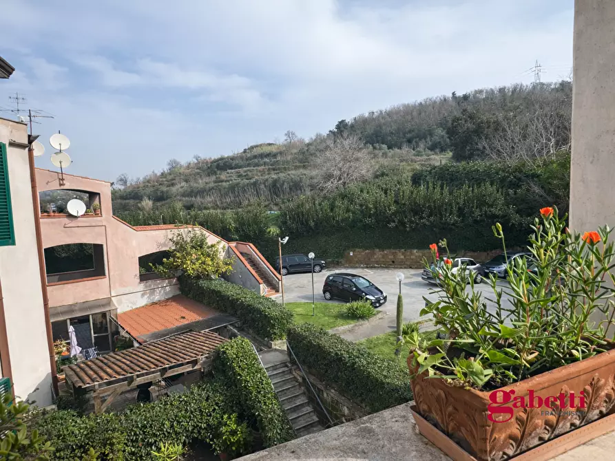 Immagine 6 di Appartamento in vendita  in Via Pietrarse, 6/B a Pozzuoli