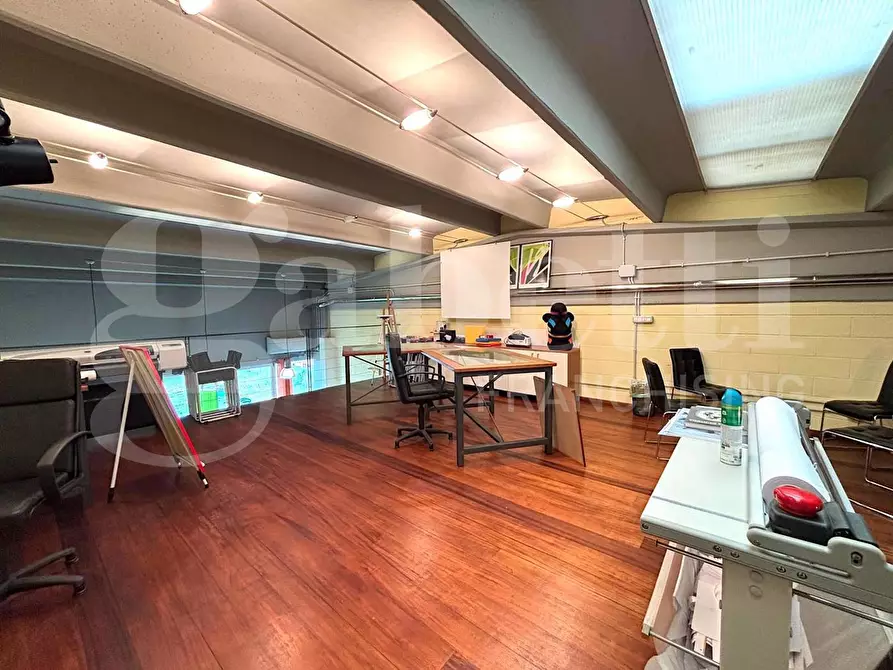 Immagine 9 di Loft/Open space in vendita  in Via dell'Artigianato a Finale Ligure