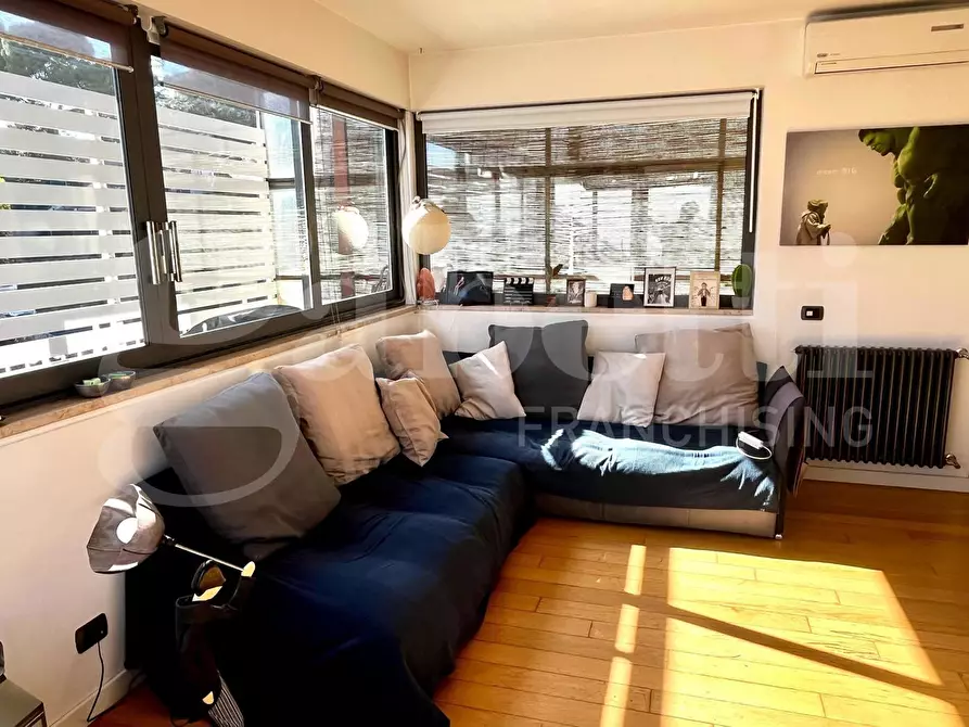 Immagine 21 di Attico in vendita  in Via Battistini a Roma