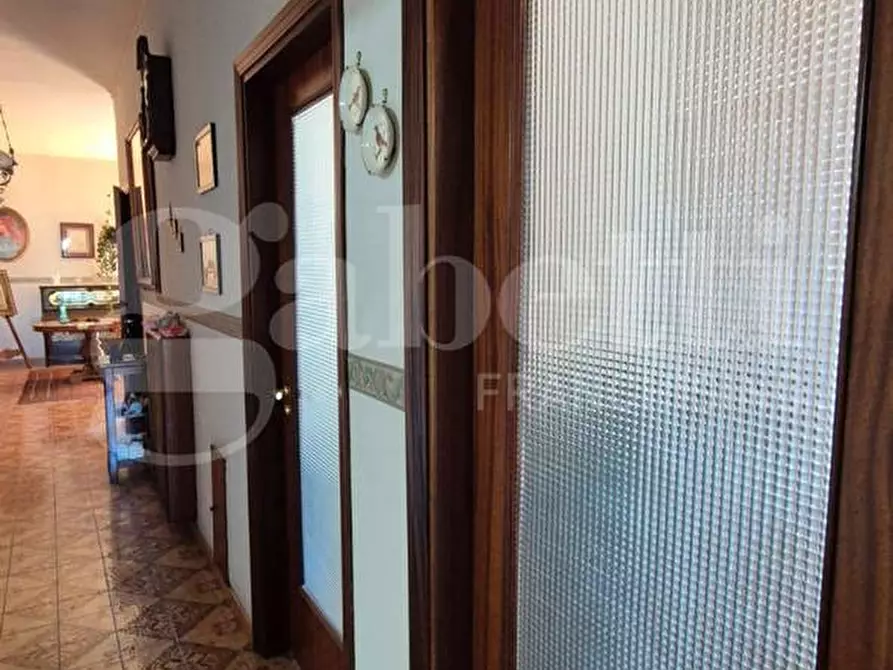 Immagine 21 di Appartamento in vendita  in Corso Umberto I, 68 a Torre Annunziata