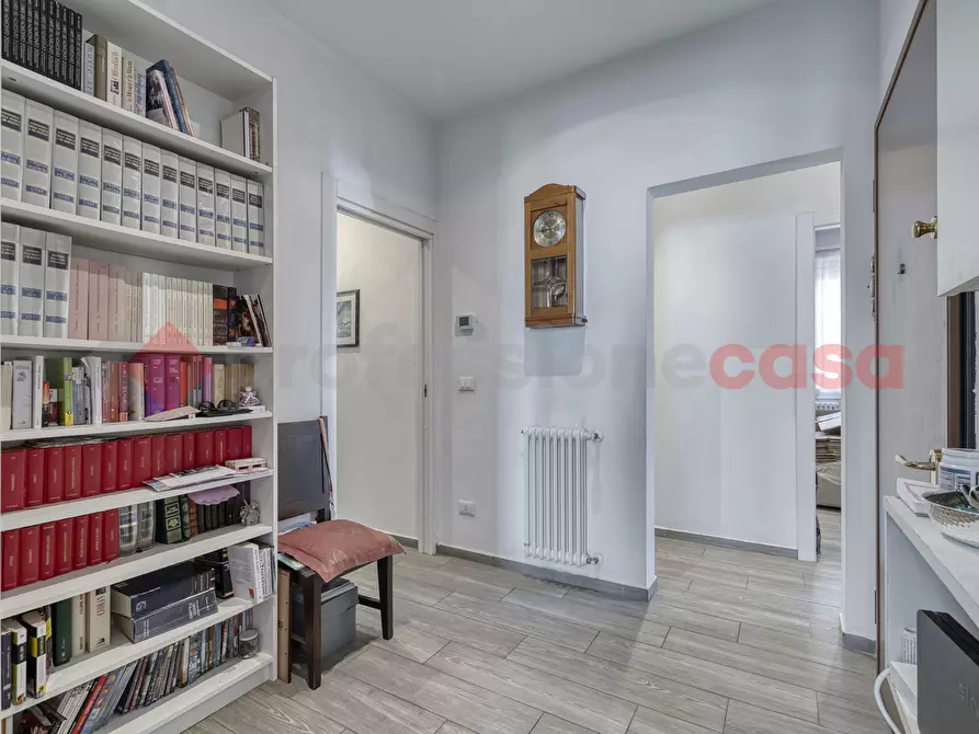 Immagine 4 di Appartamento in vendita  in Via fratelli Pinardi, 25 a Bologna