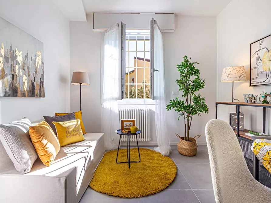 Immagine 4 di Appartamento in vendita  in Via dell'Uccellino, 2 a Bologna