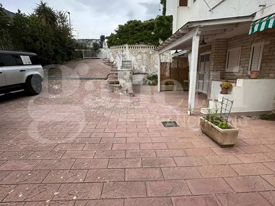 Immagine 13 di Casa indipendente in vendita  in Via del boschetto a Ostuni