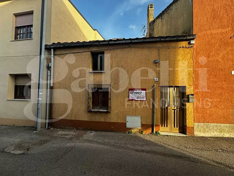 Immagine 2 di Casa indipendente in vendita  in Via Guido Rossa, 10 a Villamassargia