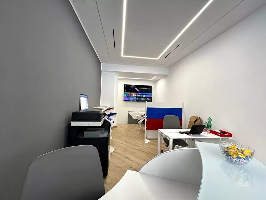 Immagine 4 di Ufficio in vendita  in Via Arrigo Davila, 80 a Roma