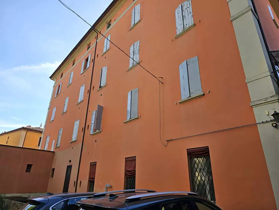 Immagine 1 di Appartamento in vendita  in Via Castiglione, 91 a Bologna