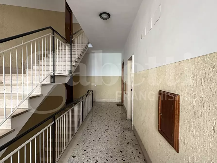 Immagine 9 di Box auto in vendita  in Via Consolare Latina, 65 a Colleferro