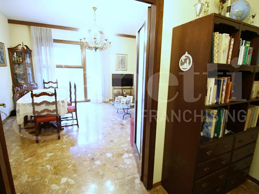 Immagine 6 di Appartamento in vendita  in Via Gulli, 40 a Milano