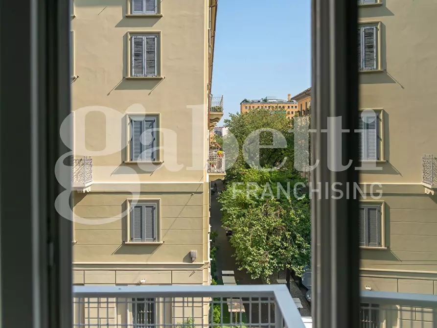 Immagine 15 di Appartamento in affitto  in Via Macedonio Melloni, 10 a Milano