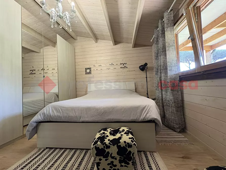 Immagine 31 di Villa in vendita  in Via PONTINA, 82 a Terracina