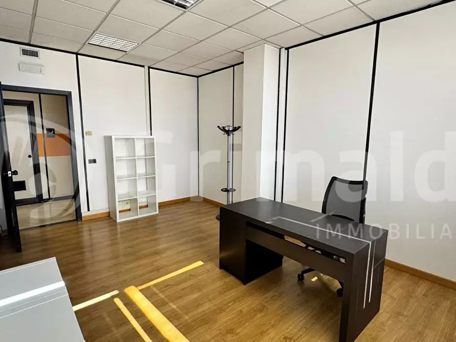 Immagine 6 di Ufficio in affitto  in Via Cornelia, 498 a Roma