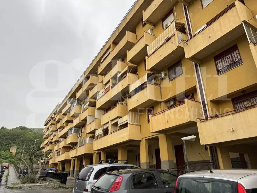 Immagine 1 di Appartamento in vendita  in Via Bartolomeo Colleoni, 78 a Messina