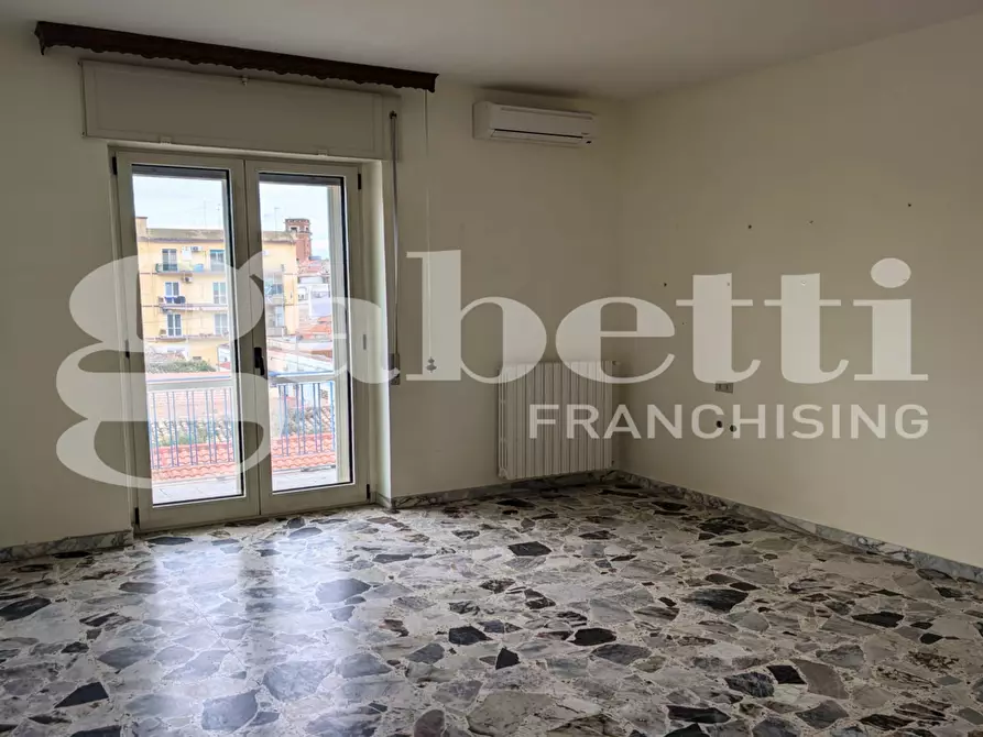 Immagine 10 di Appartamento in vendita  in Via Cesare Oddone a Foggia