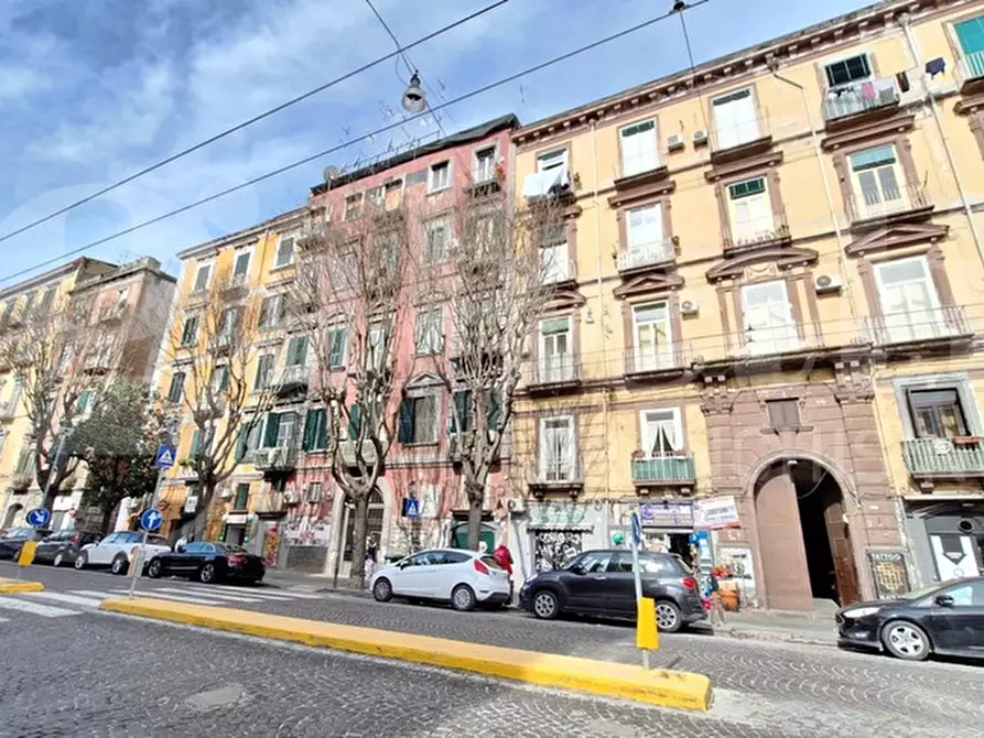 Immagine 2 di Appartamento in affitto  in Via Foria a Napoli