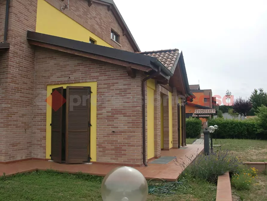 Immagine 4 di Casa bifamiliare in vendita  in Via Parco dei Pini a Marsciano