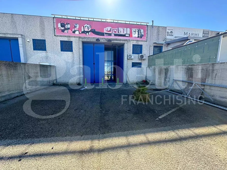 Immagine 3 di Capannone industriale in affitto  in Via Mauro ContÃ² a Bisceglie