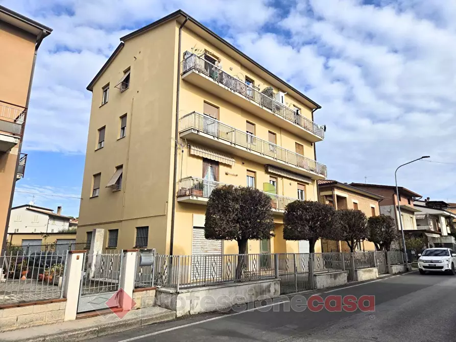 Immagine 21 di Appartamento in vendita  in Via Della Repubblica a Bastia Umbra