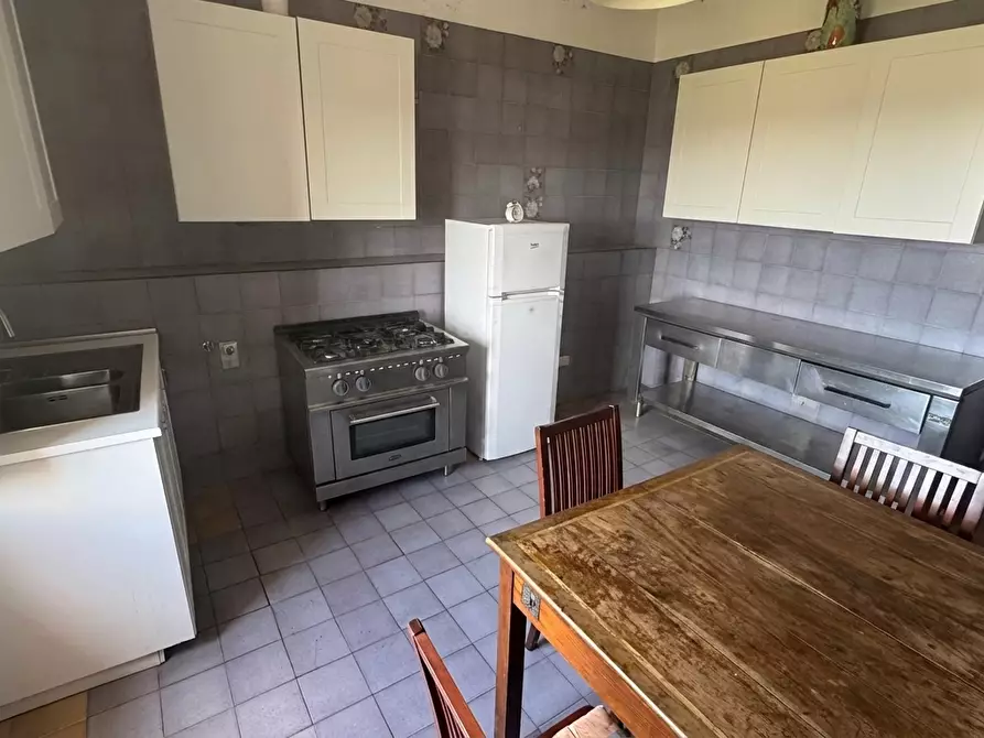 Immagine 10 di Appartamento in vendita  in Corso traiano boccalini, 0 a Loreto