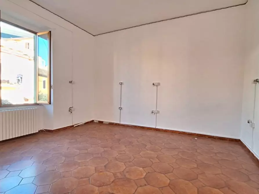 Immagine 33 di Villa in vendita  in Via Filippo Maria Briganti a Napoli