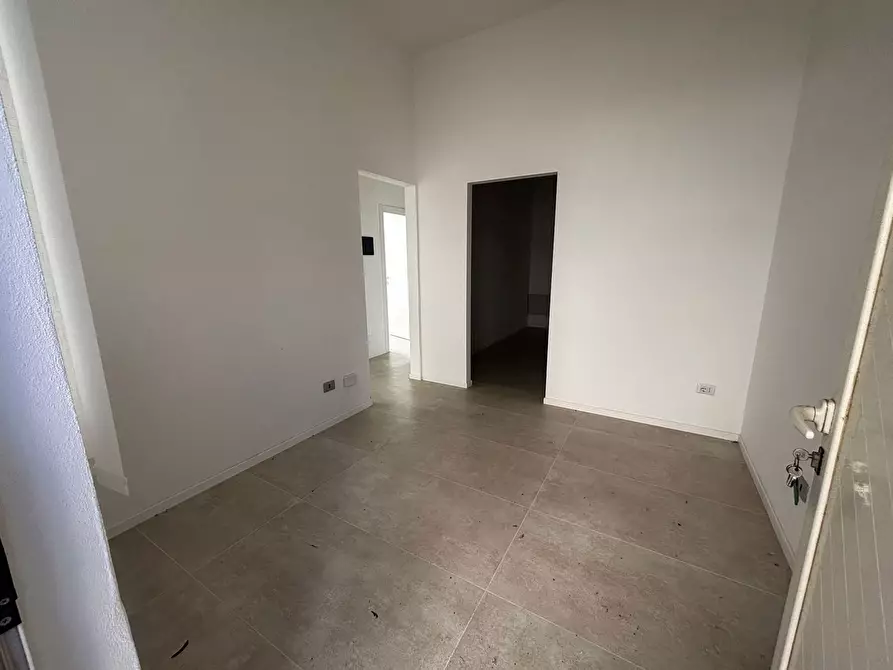 Immagine 4 di Ufficio in affitto  in Viale Arsia, 80 a Carbonia